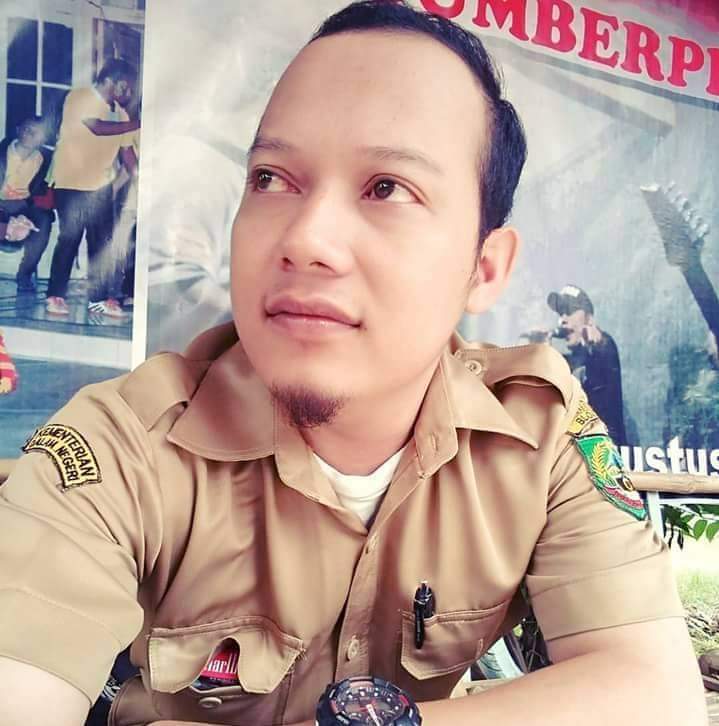 Akhmad Zaenal Mu'arif, S.Pd
